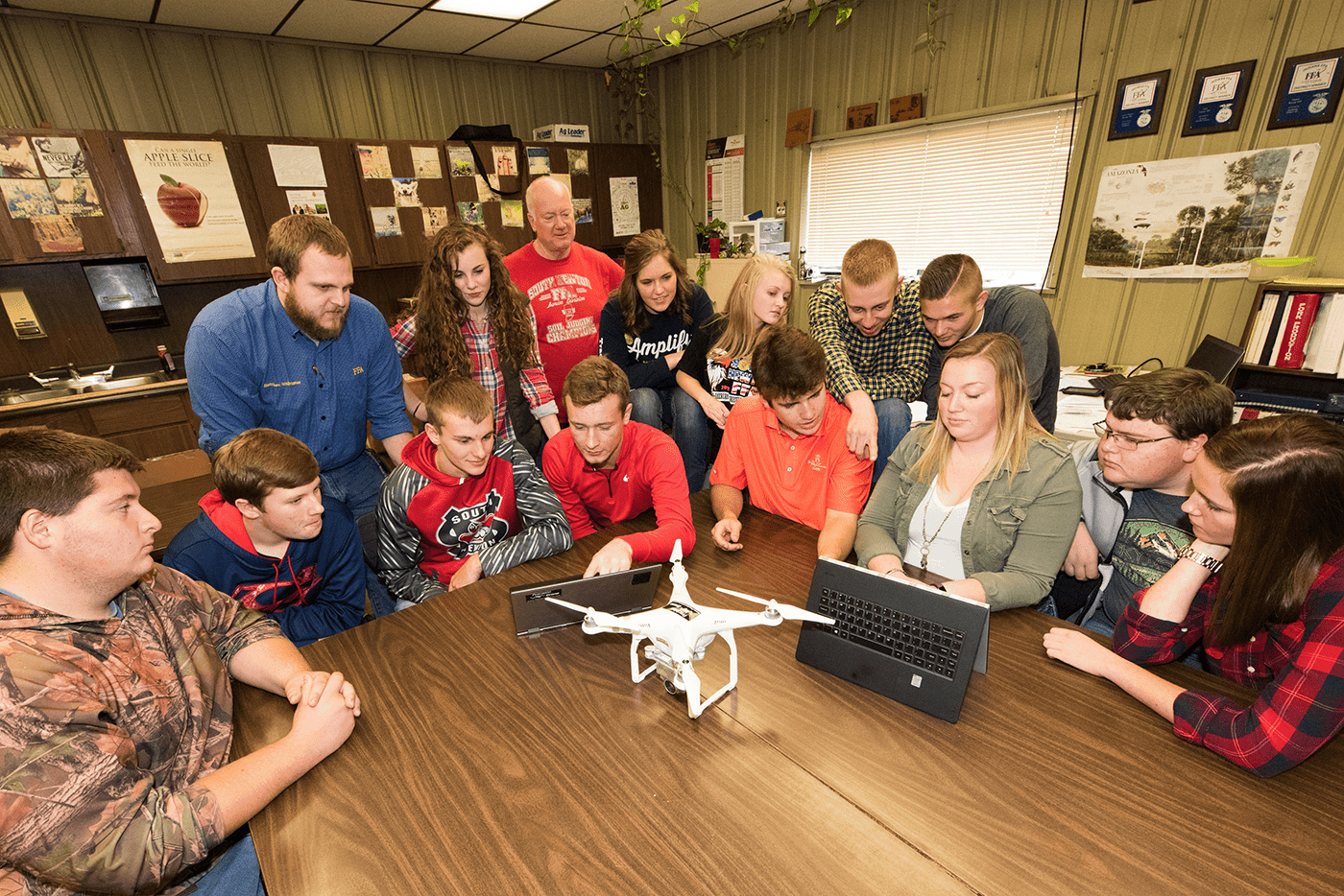 drones-in-education