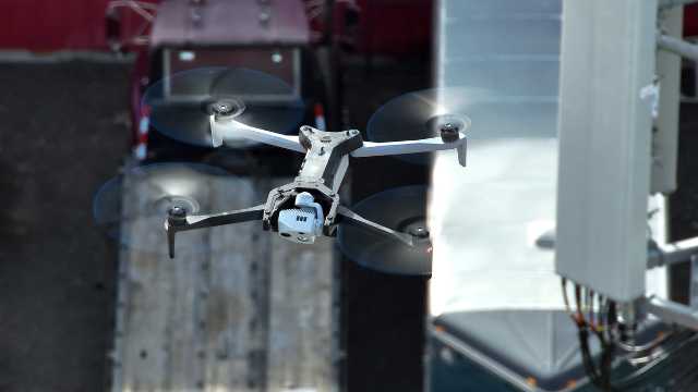 Skydio X10 in flight